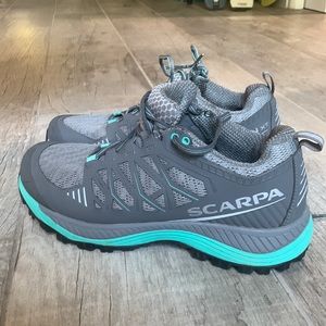 Scarpa trail running shoes